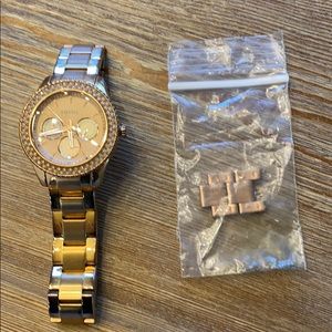 Fossil watch rose gold
